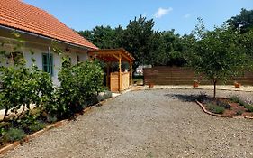 Idill Cottage Vendeghaz